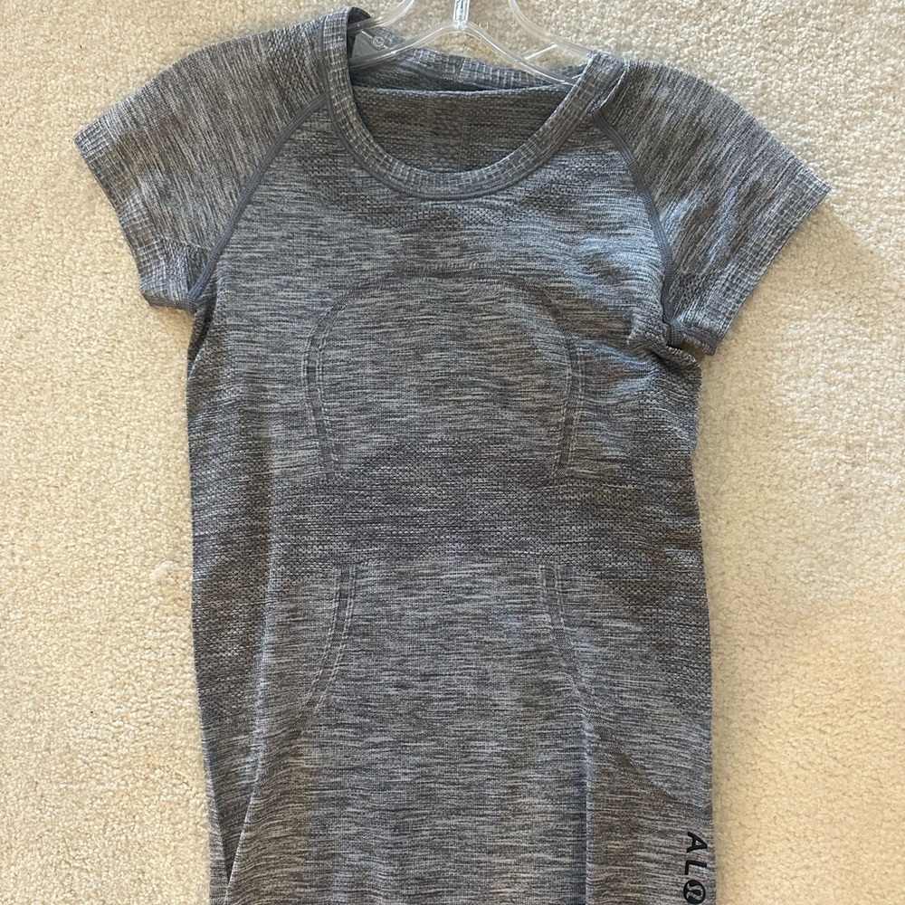 HAWAII LULULEMON SWIFTLY TECH